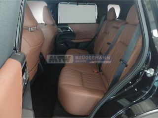 Mitsubishi Plug-in Hybrid Outlander TOP LUXURY MASSAGE PANO