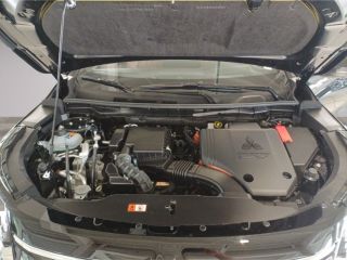 Mitsubishi Plug-in Hybrid Outlander TOP*PANO*LEDER MI-PILOT