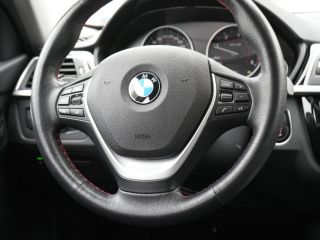 BMW 320 d xDrive Sport Line ACC RFK Totwin. 4x4  Sport Line