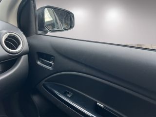 Mitsubishi Space Star Active + BLACK EDITION DACH SCHWARZ  active