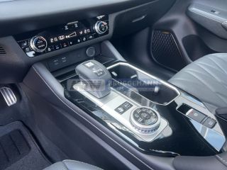 Mitsubishi Plug-in Hybrid Outlander TOP BLACK LUXURY MASSAG