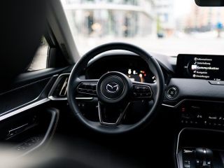 Mazda CX-60 HOMURA PLUS PHEV 0,5% Versteuerung 8AT PAN