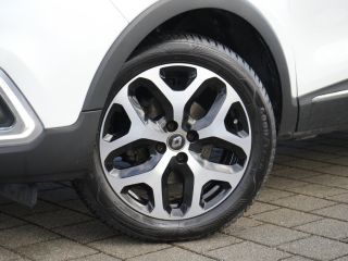 Renault Captur TCe 130 Collection SHZ RKF Navi PDC LED  Collection