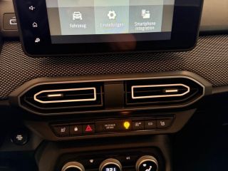 Dacia Sandero TCe 90 CVT Expression SHZ ALU PDC