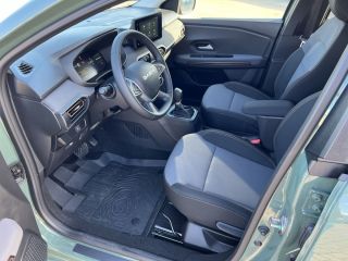 Dacia Bigster Hybrid 155 Extreme Pano Winter+ City el. Heckklappe