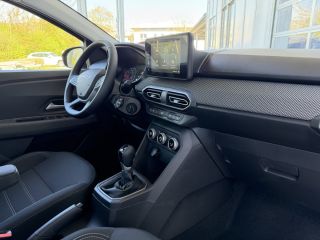 Dacia Sandero III TCe 90 Expression Automatik Sitzheizung Navi  Expression