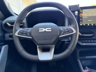 Dacia Duster Extreme Hybrid-G 150 4x4 Allrad City/ Techno/ Winter+ Paket  Extreme
