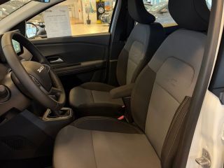 Dacia Sandero Stepway TCe 90 CVT Extreme SHZ PDC RFK