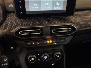 Dacia Sandero TCe 90 CVT Expression SHZ ALU PDC