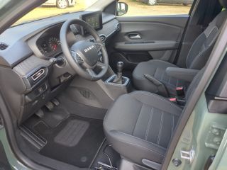 Dacia Jogger TCe 110 Expression 7-S Klimaauto.+SHZ+PDC