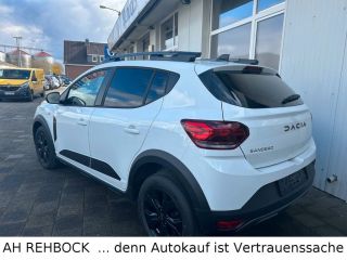 Dacia Sandero III Stepway Extreme Black & White  Stepway Extreme
