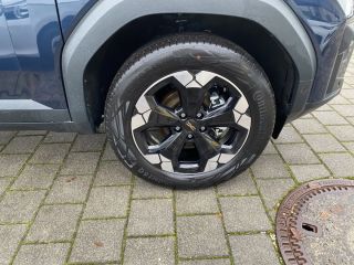 Dacia Bigster Extreme Hybrid 155 SHZ LED PDC RFK City Winter+ Extreme Hybrid 155 Extreme Hybrid