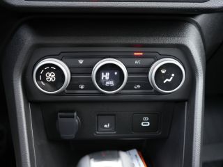 Dacia Sandero III TCe 90 CVT Stepway Extreme Sitzhei. Reserverad   Stepway Extreme