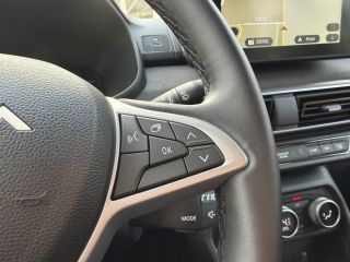 Dacia Jogger 1.6 HYBRID 140 Extreme+ 7-Sitzer 1.6 HYBRID 140 EU6e Extreme+ 7-Sitzer