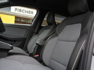 Renault Clio V 1.6 E-TECH Hybrid 145 Techno 360 Kamera Sitzh.  E-Tech Hybrid Techno