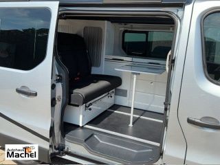 Adria ACTIVE Pro mit Küche,Querbett und Aufstelldach