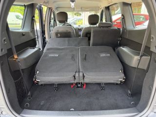 Dacia Lodgy 1.3 TCe 130 Stepway Plus 7 Sitzer Navi   Stepway Plus