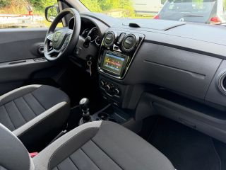 Dacia Lodgy 1.3 TCe 130 Stepway Plus 7 Sitzer Navi   Stepway Plus