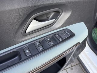 Dacia Sandero Stepway Neues Modell Extreme ECO-G 120 Automatik Reise-/ Driving-/ Winterkomfortpaket  Extreme