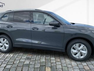 VW Tiguan III 2.0 TDI DSG LED AHK Kamera Keyless ADVANCED