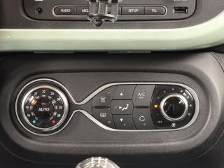 Renault Twingo TCe 90 La Parisienne Sitzh. Klimaaut.  La Parisienne