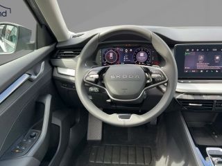 Skoda Octavia IV Combi 2,0 TDI DSG Selection LED ACC SELECTION