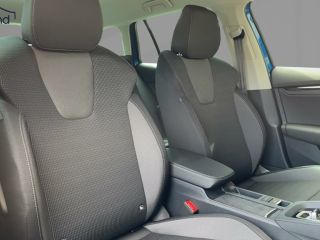 Skoda Octavia IV Combi 2,0 TDI DSG Selection LED ACC SELECTION