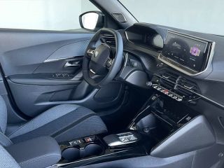 Peugeot 2008 II 1,2 MHEV ALLURE AHK ALU DAB LED NAVI KA ALLURE