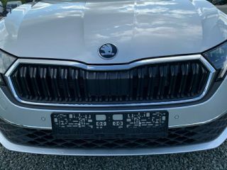 Skoda Octavia IV Combi 2,0 TDI DSG Selection LED ACC SELECTION