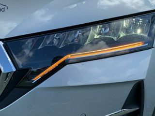 Skoda Octavia IV Combi 2,0 TDI DSG Selection LED ACC SELECTION
