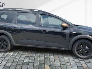 Dacia Jogger 1,0 TCe 110 Extreme 7- Sitzer Alu EXTREME