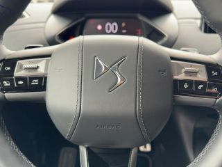 DS ANDERE DS3 1,2 PT 130 Automatik HeadUp Navi Kamera SHZ OPERA