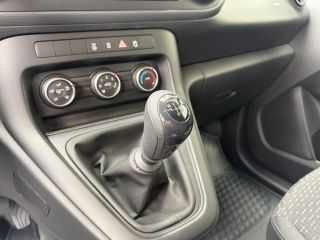 Mercedes-Benz Citan 113 Standard Base RFK 1Hd. Totwinkel AHK  Standard Base