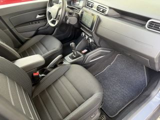 Dacia Duster II TCe 130 Journey 2WD AHK Trittbrett. 1.3 TCe 130 EU6d Journey 2WD GPF