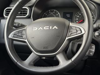Dacia Duster II TCe 130 Journey 2WD AHK Trittbrett. 1.3 TCe 130 EU6d Journey 2WD GPF
