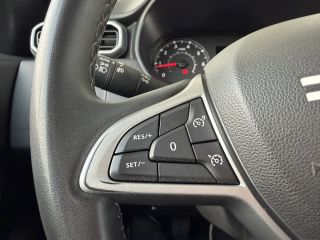 Dacia Duster II TCe 130 Journey 2WD AHK Trittbrett. 1.3 TCe 130 EU6d Journey 2WD GPF