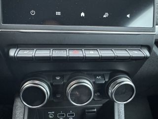 Renault Clio DeLuxe TCe 100 S&S Klimaautomatik Navi Cam PDC Allwetter