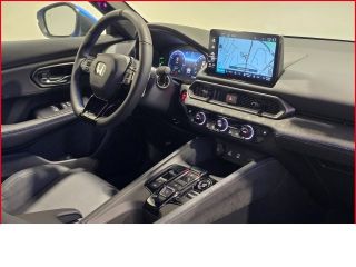 Mitsubishi Grandis 1,3 Intro Edition Automatik+Klima+360grad Kamera+PDC+Tempomat+Sitzhzg+Lenkradhzg