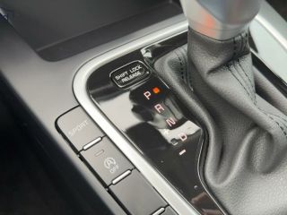 Kia cee'd CEED III 1.5 T-GDi DCT Best Alarm DAB Klima NAV BEST