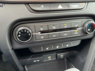 Kia cee'd CEED III 1.5 T-GDi DCT Best Alarm DAB Klima NAV BEST