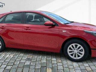 Kia cee'd CEED III 1.5 T-GDi DCT Best Alarm DAB Klima NAV BEST