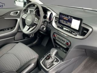 Kia cee'd CEED III 1.5 T-GDi DCT Best Alarm DAB Klima NAV BEST
