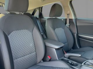 Kia cee'd CEED III 1.5 T-GDi DCT Best Alarm DAB Klima NAV BEST