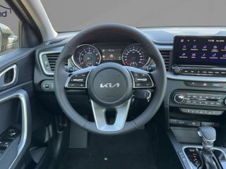 Kia cee'd CEED III 1.5 T-GDi DCT Best Alarm DAB Klima NAV BEST