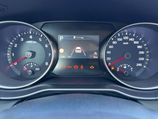 Kia cee'd CEED III 1.5 T-GDi DCT Best Alarm DAB Klima NAV BEST