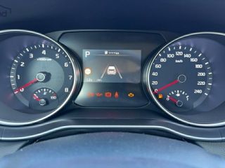 Kia cee'd CEED III 1.5 T-GDi DCT Best Alarm DAB Klima NAV BEST