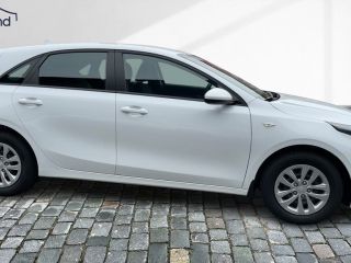 Kia cee'd CEED III 1.5 T-GDi DCT Best Alarm DAB Klima NAV BEST