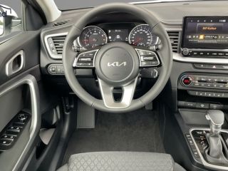 Kia cee'd CEED III 1.5 T-GDi DCT Best Alarm DAB Klima NAV BEST