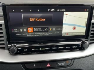 Kia cee'd CEED III 1.5 T-GDi DCT Best Alarm DAB Klima NAV BEST