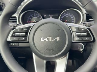 Kia cee'd CEED III 1.5 T-GDi DCT Best Alarm DAB Klima NAV BEST